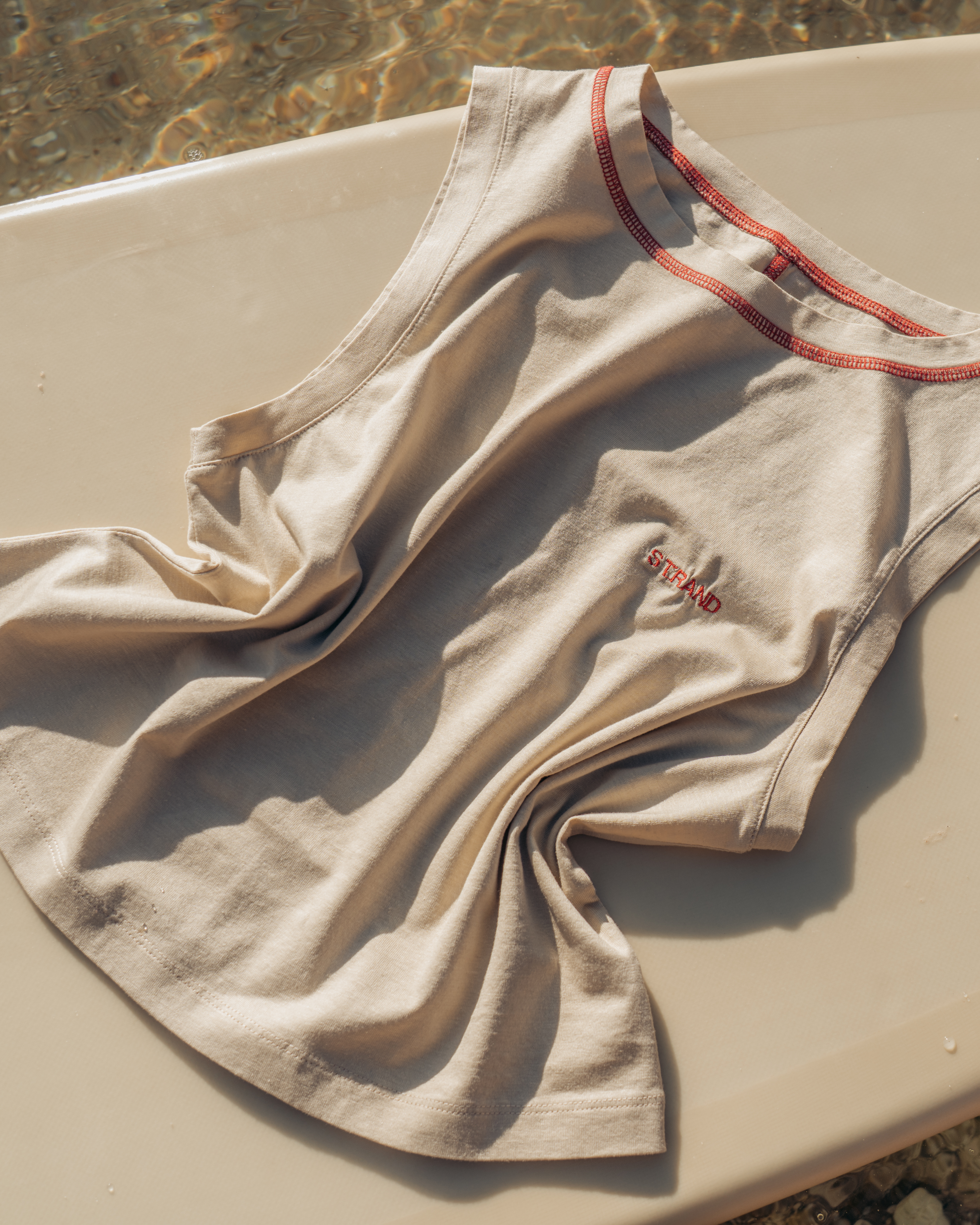 Strand surfboard